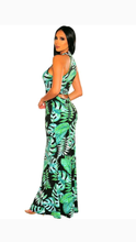 Load image into Gallery viewer, SLEEVELESS LEAF PRINT BODYCON DRESS
