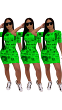 Load image into Gallery viewer, SHORT SLEEVE CHARACTER PRINT BODYCON DRESS
