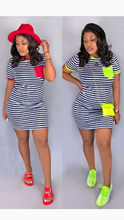 Load image into Gallery viewer, STRIPE POCKET DESIGN BODYCON DRESS
