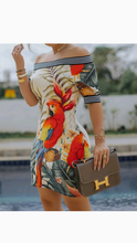 Load image into Gallery viewer, OFF THE SHOULDER GRAPHIC PRINT BODYCON DRESS
