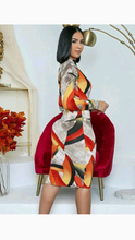 Load image into Gallery viewer, GRAPHIC PRINT HOLLOW OUT SLEEVELESS BODYCON DRESS
