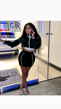 Load image into Gallery viewer, COLOR BLOCKING TURTLE NECK ZIPPER TOP AND SKIRT 2-PIECE SET
