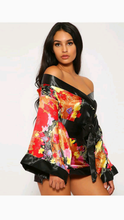 Load image into Gallery viewer, SEXY FLORAL PRINT FLARE SLEEVE ROBE
