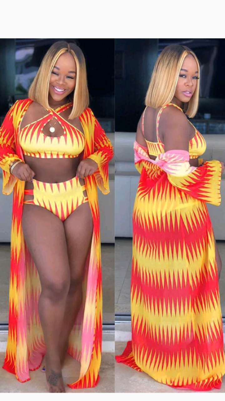 GRAPHIC PRINT HALTER NECK 3-PIECE SWIMSUIT SET