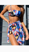 Load image into Gallery viewer, FLORAL PRINT 3-PIECE BIKINI SET
