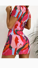 Load image into Gallery viewer, GEOMETRIC PRINT ROUND NECKLINE 3-PIECE SET
