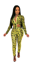 Load image into Gallery viewer, GRAPHIC PRINT LACE UP TOP AND PANTS 2-PIECE SET
