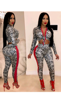 Load image into Gallery viewer, GRAPHIC PRINT LACE UP TOP AND PANTS 2-PIECE SET
