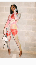 Load image into Gallery viewer, FLORAL PRINT TIGHT HIP LIFTING JUMPSUIT
