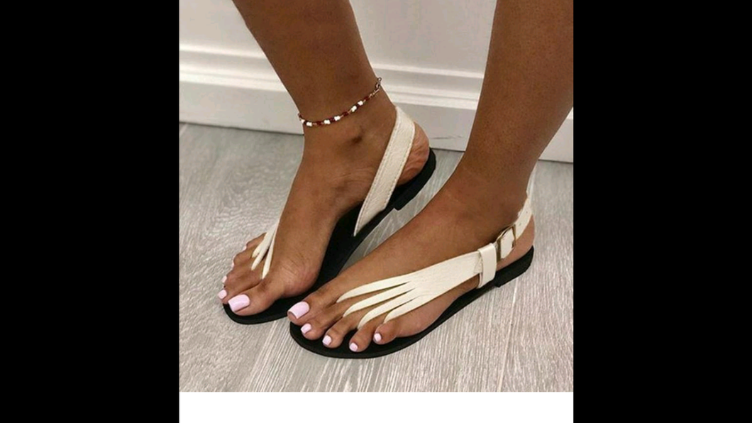 CUT OUT TOE BUCKLE ANKLE STRAP SANDALS
