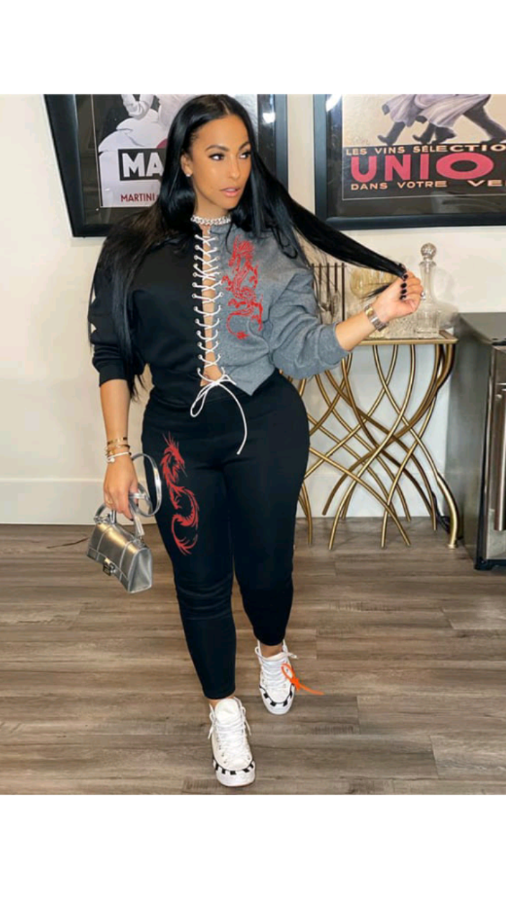 COLOR BLOCKING LACE-UP TOP AND PANTS 2-PIECE SET
