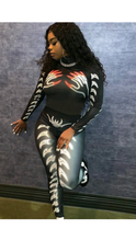 Load image into Gallery viewer, GRAPHIC PRINT TURTLE NECK TOP AND PANTS 2-PIECE SET
