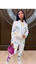 Load image into Gallery viewer, CASUAL SMILEY FACE PRINT HOODIE AND SWEATPANTS 2-PIECE SET
