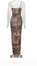 Load image into Gallery viewer, SEXY TIGER PRINT SLEEVELESS ONE SHOULDER SPLIT MAXI DRESS
