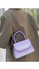 Load image into Gallery viewer, GRADIENT COLOR METAL CHAIN CROCODILE PATTERN CROSSBODY BAG
