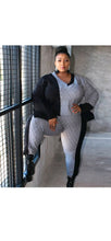 Load image into Gallery viewer, WOMEN'S COLOR BLOCKING LONG SLEEVE TOP AND PANTS 2-PIECE SET
