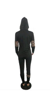 Load image into Gallery viewer, WOMEN'S FASHION LEOPARD AND CAMOUFLAGE PRINTED HOODIE AND PANTS 2-PIECE SETS
