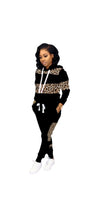 Load image into Gallery viewer, WOMEN'S FASHION LEOPARD AND CAMOUFLAGE PRINTED HOODIE AND PANTS 2-PIECE SETS
