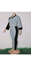Load image into Gallery viewer, WOMEN'S COLOR BLOCKING LONG SLEEVE TOP AND PANTS 2-PIECE SET
