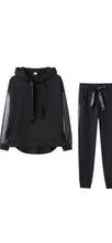 Load image into Gallery viewer, WOMEN'S CASUAL SOLID COLOR LOOSE HOODIE AND SWEAT PANTS 2-PIECE SET
