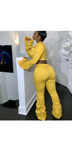 Load image into Gallery viewer, WOMEN'S FASHION SOLID COLOR FLARE SLEEVE CROP TOP AND PANTS 2-PIECE SET
